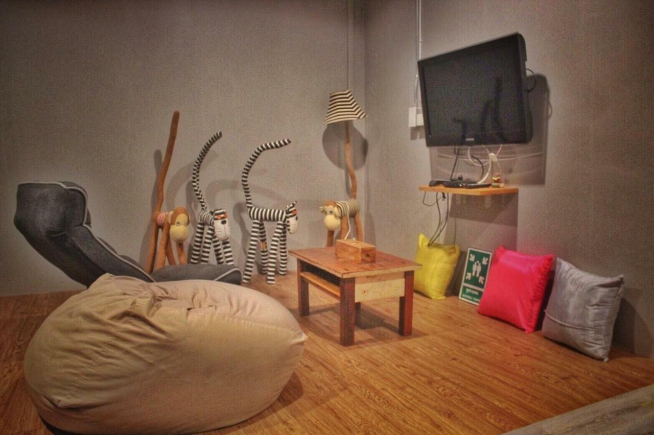 Ok Chic Phuket Hostel Экстерьер фото