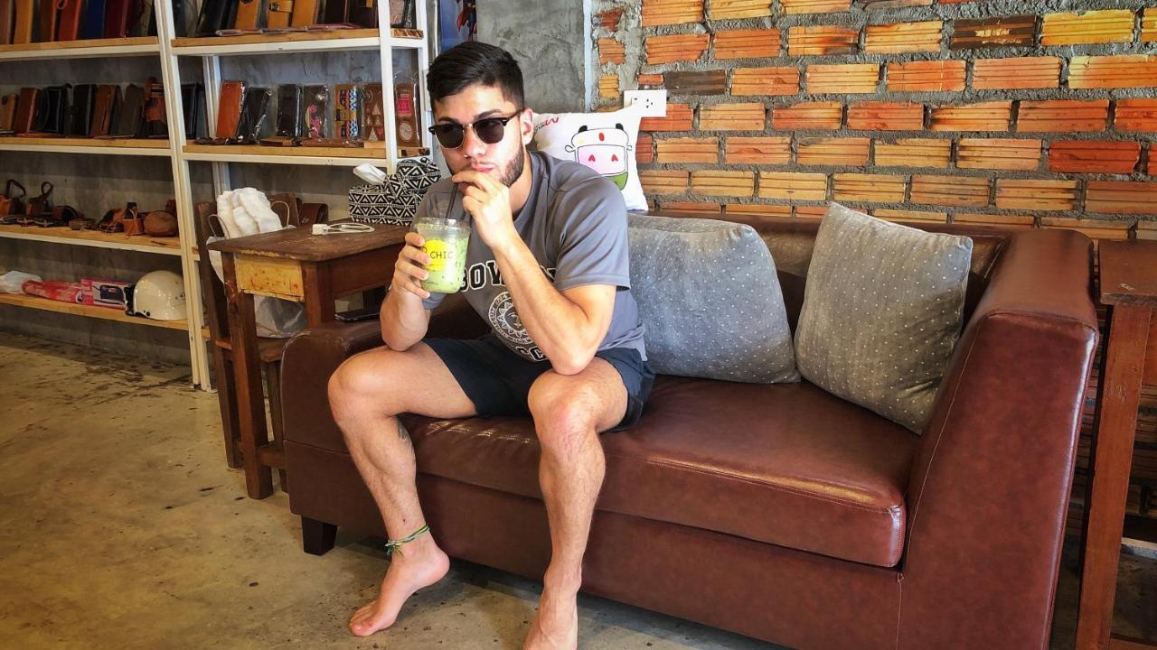 Ok Chic Phuket Hostel Экстерьер фото