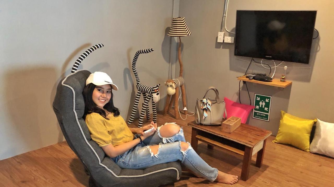 Ok Chic Phuket Hostel Экстерьер фото